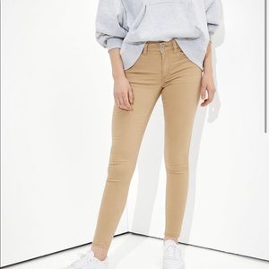 AEO Khaki Jeggings Pants 12 LONG